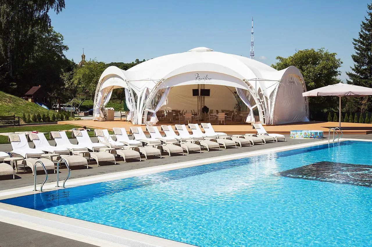 Eco House Kavalier Hotel Leopoli Parco vacanze